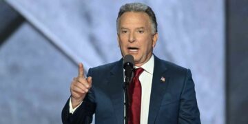 مصر: ويتكوف سيزور القاهرة وتحركات لاعتماد خطة ترامب بمجلس الأمن وسننسق العمل على نشر قوات دولية بغزة.. وتبدأ مناقشة قوائم أسرى فلسطينيين و”حماس”