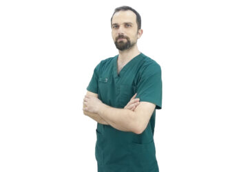 دكتور التجميل والترميم حسان الأسعد : جراحة التجميل من الاختصاصات القليلة التي تدمج العلم بالذوق..  أنصح السيدات بعدم الهوس بمجال التجميل واختيار الدكتور الناصح والعلاج المناسب