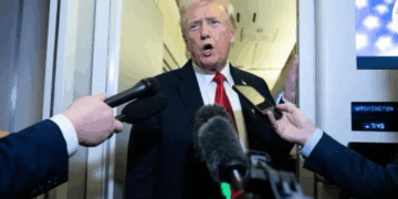 ترامب: “حماس” غير متورطة بخرق اتفاق وقف النار في غزة والهدنة لا تزال قائمة بعد الغارات الإسرائيلية الأخيرة