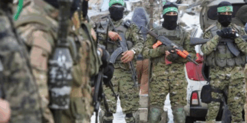 صحيفة عبرية: كل عصابات إسرائيل بغزة تفككت وحماس وحدها القادرة على الحكم