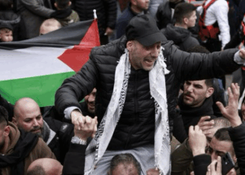 إسرائيل تنشر أسماء 250 معتقلا فلسطينيا لإطلاق سراحهم.. ويتكوف: بدء مهلة الـ 72 ساعة للإفراج عن الأسرى.. و”إعلام الأسرى” التابع لحماس ينفي الاتفاق عليها!