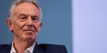 وثيقة مسرّبة من 21 صفحة تكشف كل تفاصيل خطة توني بلير لإدارة قطاع غزة بعد الحرب.. وهذا أخطر ما جاء فيها!