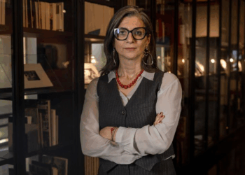 تعدّ العقوبات الأميركية بحقها “أساليب مافيا”فرانشيسكا ألبانيزي : جمدت أرصدتي ومنعت من السفر لأمريكا وعائلتي بأكملها تدفع الثمن !