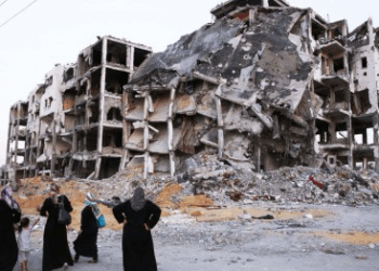 صحيفة تكشف عن خطة أمريكية لتقسيم غزة لمنطقتين منفصلتين وفرض حصار اقتصادي على “حماس” حتى نزع سلاحها