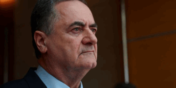 كاتس ينهي حالة الطوارئ جنوب إسرائيل لأول مرة منذ هجوم 7 أكتوبر