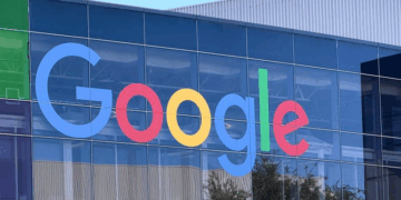 غارديان: غوغل وأمازون متهمتان بالتواطؤ مع إسرائيل بـ1.2 مليار دولار