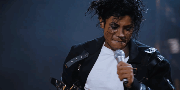 «مايكل».. سيرة ذاتية جديدة لـ مايكل جاكسون في أبريل المقبل من تقديم ابن شقيقه