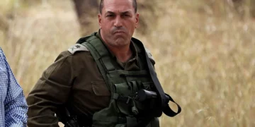 أزمة تضرب إسرائيل.. إقالة ضباط إسرائيليين كبار وفرض عقوبات تأديبية على آخرين بسبب فشل توقع هجوم 7 أكتوبر !