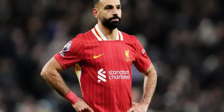 محمد صلاح ضمن قائمة كبار أجنحة كرة القدم في 2025