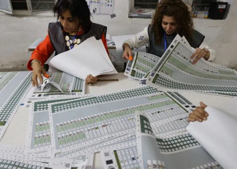 العراق: الاعتراضات على الانتخابات غير مؤثرة في النتائج الأولية