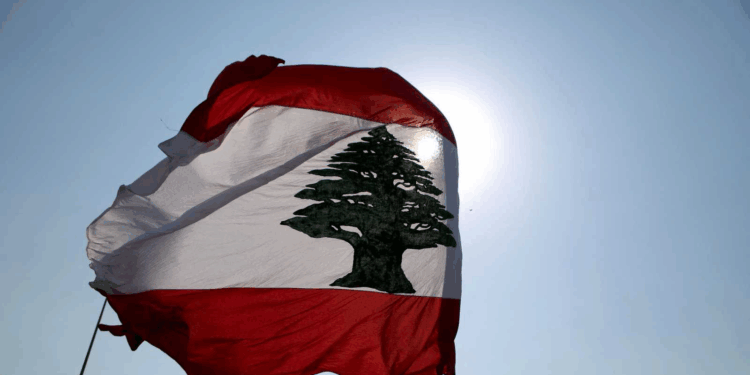 إسرائيل تحذر حزب الله.. وتهدد باستهداف بيروت