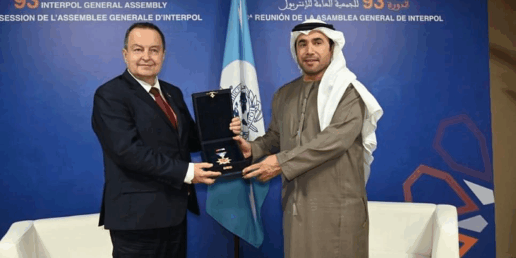 صربيا تمنح اللواء أحمد ناصر الريسي”نجمة ياكوف نينادوفيتش” تقديراً لإسهاماته في دعم الأمن العالمي