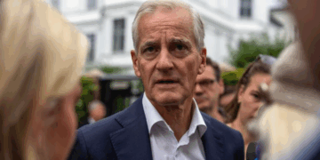 إسرائيل تهاجم رئيس وزراء النرويج وتتهمه بمعاداة السامية