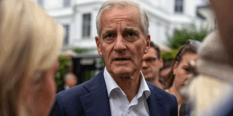 إسرائيل تهاجم رئيس وزراء النرويج وتتهمه بمعاداة السامية