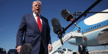 ترامب يعيد التهديد بالتدخل العسكري ضد الإرهاب في نيجيريا