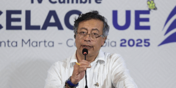 كولومبيا تعلق التبادل الاستخباراتي مع الولايات المتحدة