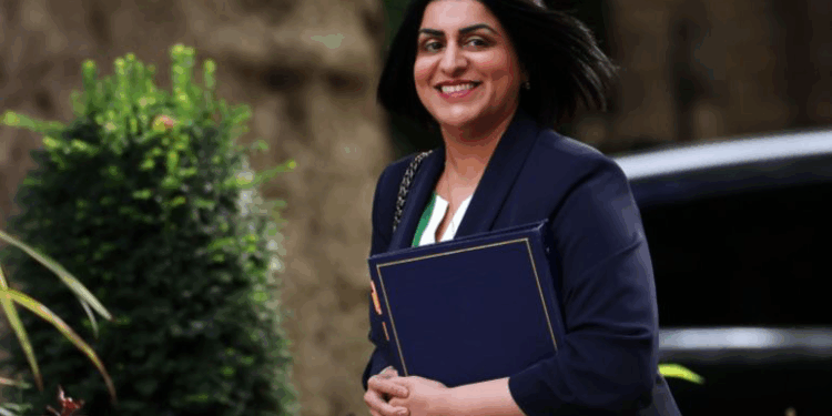 لندن تلوّح بتقليص التأشيرات لثلاث دول أفريقية