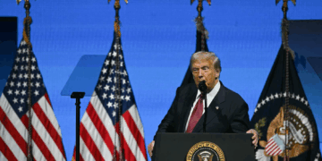 “نزع السلاح النووي”.. خطة “غامضة” تجمع ترامب وبوتين وشي