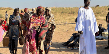 حمدوك يطالب بآلية دولية.. قمة أفريقية لبحث أزمة السودان