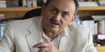 من هو سيمون كرم الذي يرأس الوفد اللبناني التفاوضي مع إسرائيل؟