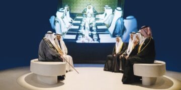 رئيس دولة الإمارات افتتح متحف زايد الوطني بحضور حكام الإمارات.. تزامناً مع الاحتفالات بعيد الاتحاد الـ54