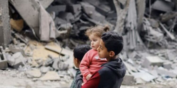 هآرتس: إسرائيل ستفشل في إخفاء ما جرى في غزة