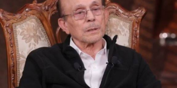 محمد صبحي يرفض فيلم «الست» لما يرى فيه تحريفًا لتاريخ أم كلثوم