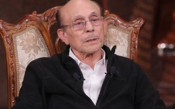 محمد صبحي يرفض فيلم «الست» لما يرى فيه تحريفًا لتاريخ أم كلثوم