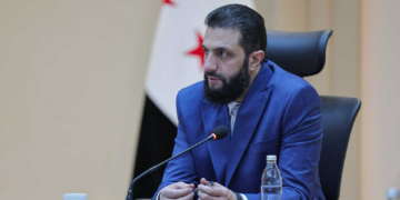 مصدر سوري يتحدث عن اجتماع محتمل بين الشرع ونتنياهو