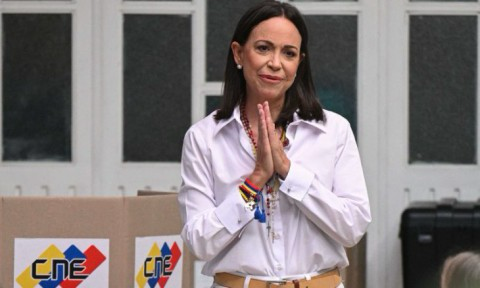 ماتشادو أصيبت بكسر في عمودها الفقري خلال مغادرتها فنزويلا