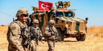 مشاورات إسرائيلية داخلية مُكثفة لقبول مشاركة القوات التركية في القوة الدولية المقرر نشرها في قطاع غزة.. نتنياهو في موقف حرج