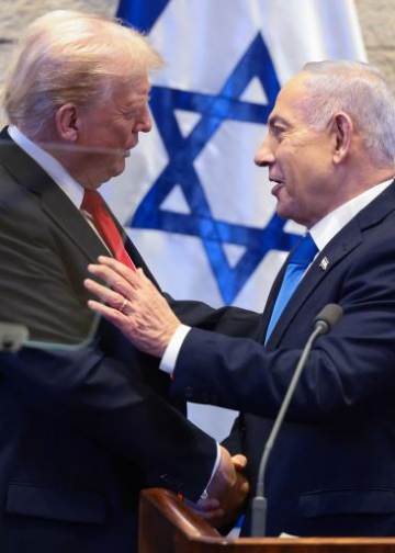 إسرائيل تعد ملفا استخباراتيا لإقناع ترامب بشن هجوم جديد على إيران