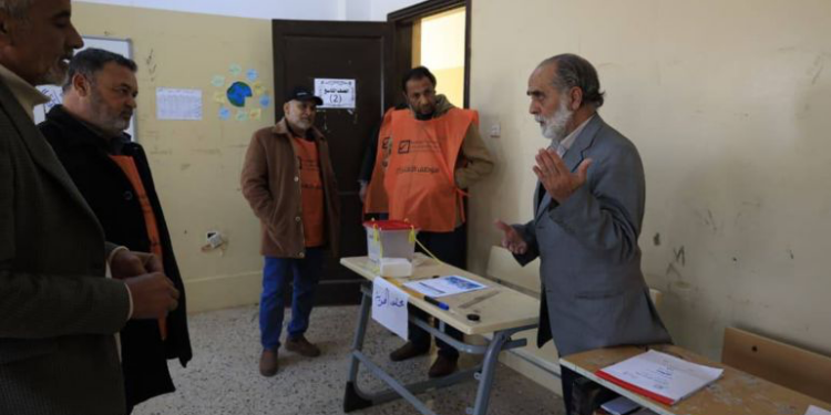 ليبيا تجري انتخابات بلدية في 9 مدن