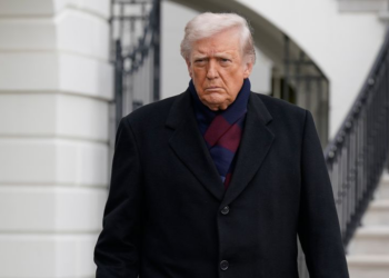 ترامب يتوعد تنظيم الدولة بعد مقتل جنود أميركيين في سوريا