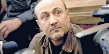 مروان البرغوثي تعرض لـ7 اعتداءات وحشية بسجون إسرائيل