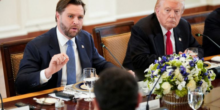 موقع بريطاني: فانس سيرث الحكم بعد ترامب لكن كيف سيحقق ذلك؟