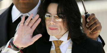 بعد 16 عاما.. تفاصيل صادمة في تقرير تشريح جثة مايكل جاكسون