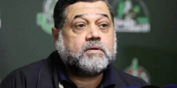 القيادي حمدان: لا يوجد داخل “حماس” قائدًا واحدًا يعارض هجوم السابع من أكتوبر ولا خلافات داخل الحركة وأي قوة تسعى لنزع سلاح المقاومة بالقوة ستعامل كقوة احتلال