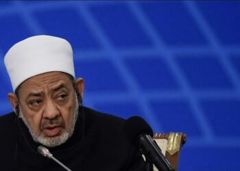 شيخ الأزهر يدعو اليمنيين لـ”إعلاء صوت العقل والحكمة”