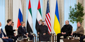 موسكو وكييف تستأنفان محادثات “مثمرة” مع استمرار عقبة دونباس