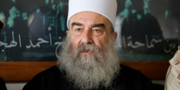 الزعيم الدرزي حكمت الهجري: إسرائيل أنقذتنا من الإبادة والتقسيم هو الحل