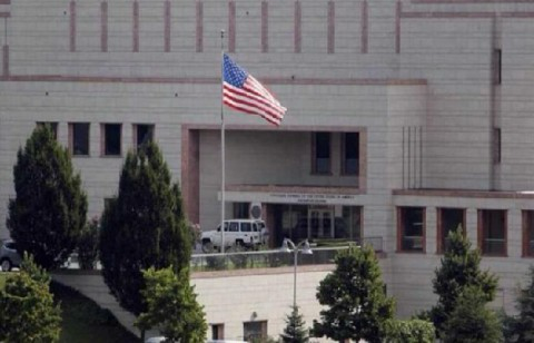 السفارة الأميركية في السعودية تحضّ موظفيها على توخي “مزيد من الحذر”.. وقطر تقول أن مغادرة أفراد من قاعدة العديد يأتي في ظل توترات بالمنطقة