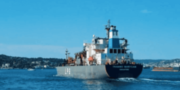 الحوثيون يلوحون بعودة هجمات البحر الأحمر برسالة مصورة