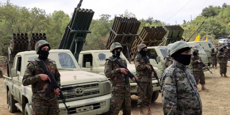 حزب الله: توسيع حملة نزع السلاح يمهد لحرب أهلية