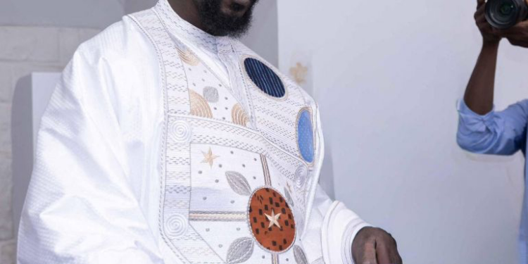 المحكمة العليا تؤكد فوز مامادي دومبويا برئاسة غينيا