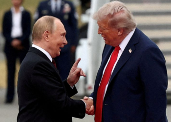 ترامب يستبعد تورط كييف في استهداف مقر بوتين