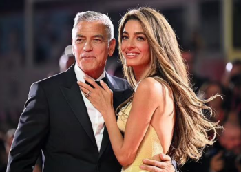 الممثل الأمريكي جورج كلوني وزوجته وطفلاهما يصبحون فرنسيين