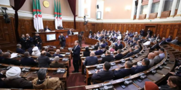 مجلس الأمة الجزائري يصدّق على تجريم الاستعمار الفرنسي