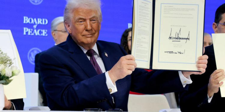 واشنطن تتعهد بمليار دولار لمجلس السلام بغزة