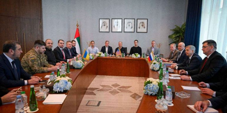 روسيا وأوكرانيا تعقدان جولة مفاوضات جديدة في أبو ظبي